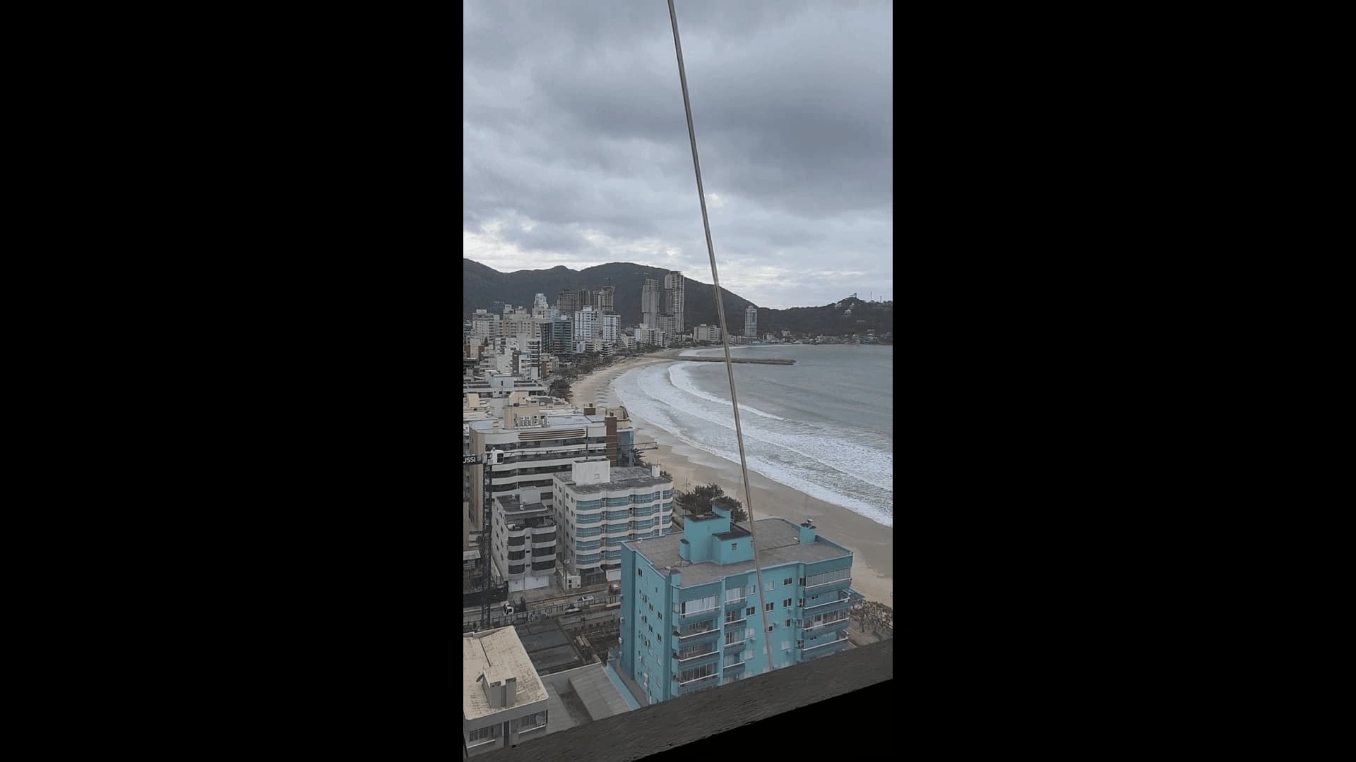 Di Franci Residence - Acompanhamento - 001 - cd162cbb-fd53-4de1-8374-d9199199e1b4.mp4